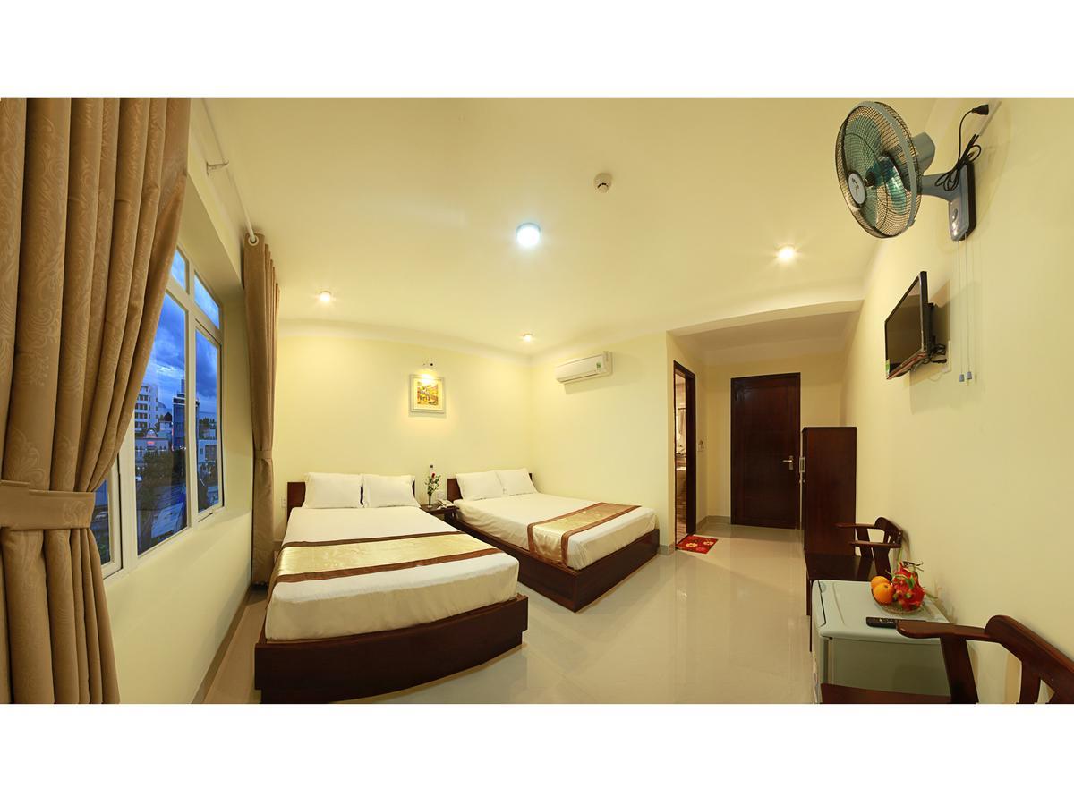 Thanh Nhan Hotel Дананг Екстериор снимка