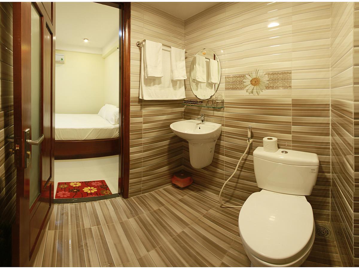 Thanh Nhan Hotel Дананг Екстериор снимка