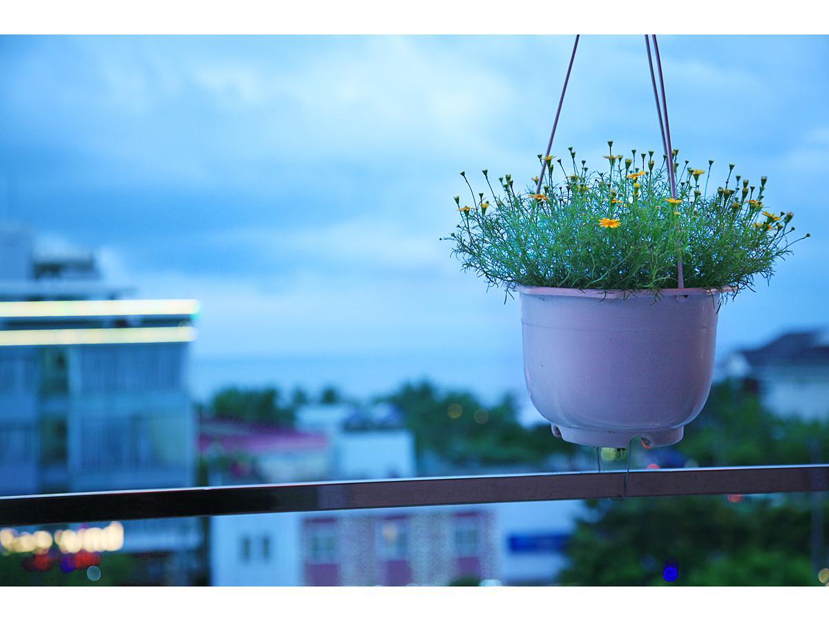 Thanh Nhan Hotel Дананг Екстериор снимка